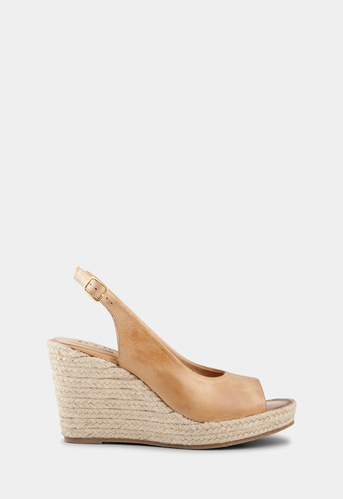 Ivylee Copenhagen Enya Escuvado Wedge Sandals Beige